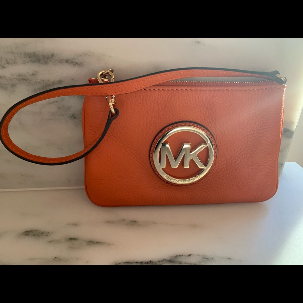 Michael Kors Wristlet NWOT - Picture 4 of 7